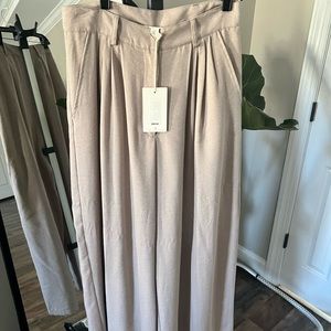 Adorable, tan pant wide leg new with  tag